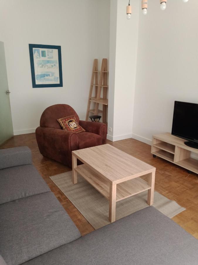 Appartement F2 Meuble Centre Ville Brive-la-Gaillarde Exterior photo